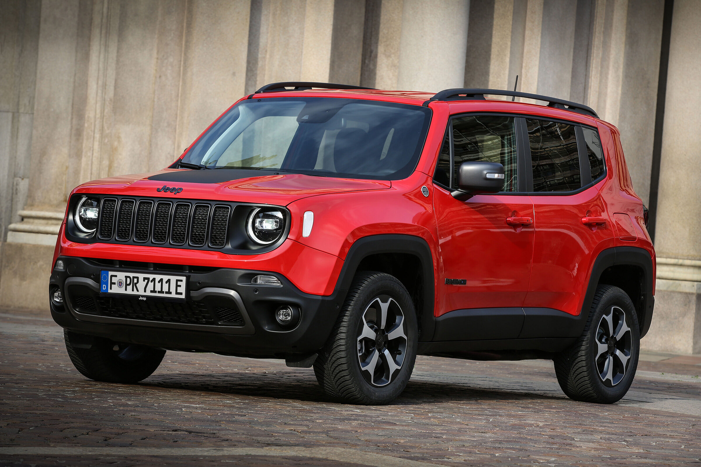 Renegade faceliftJeep 