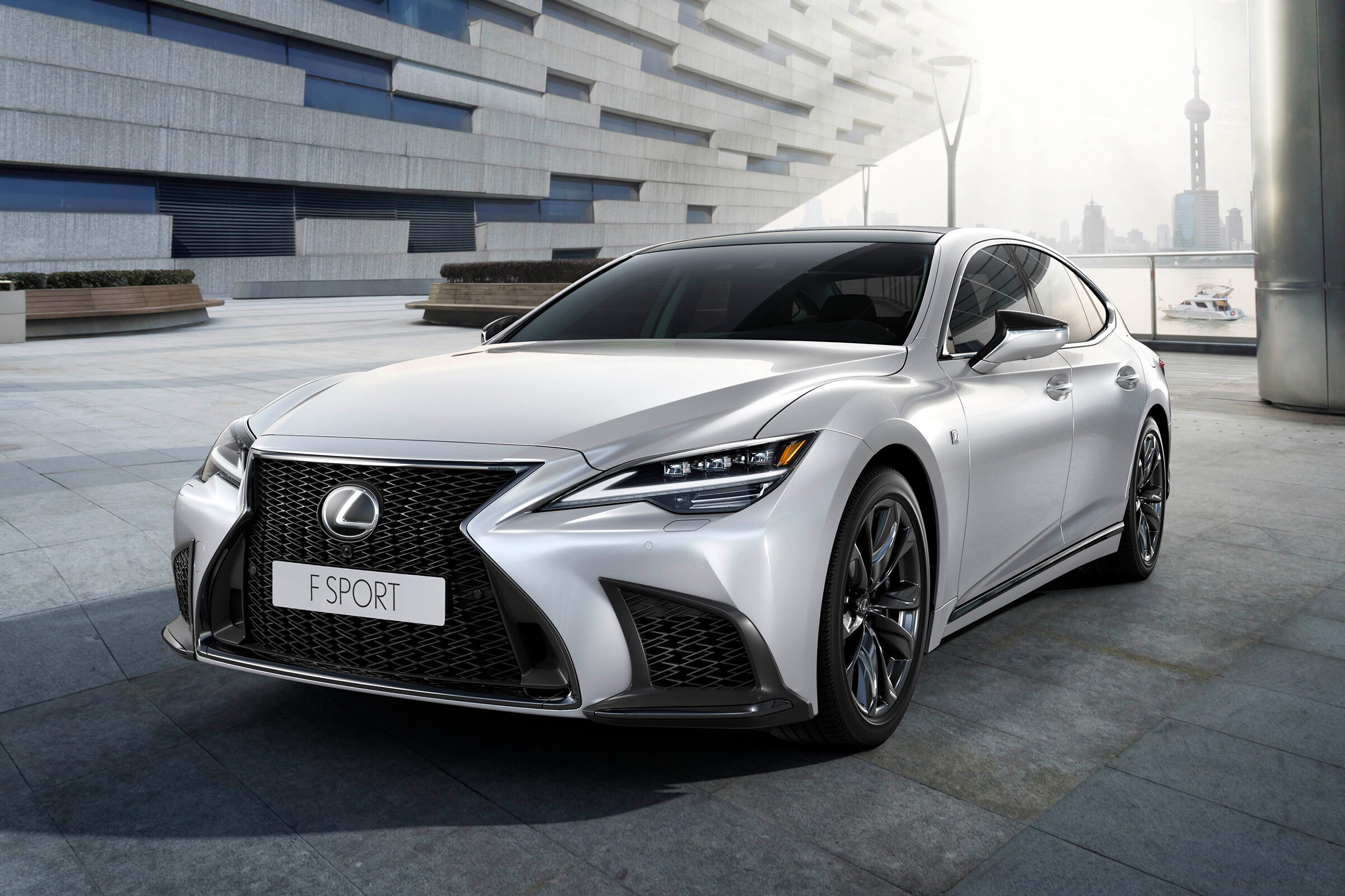 LS faceliftLexus 