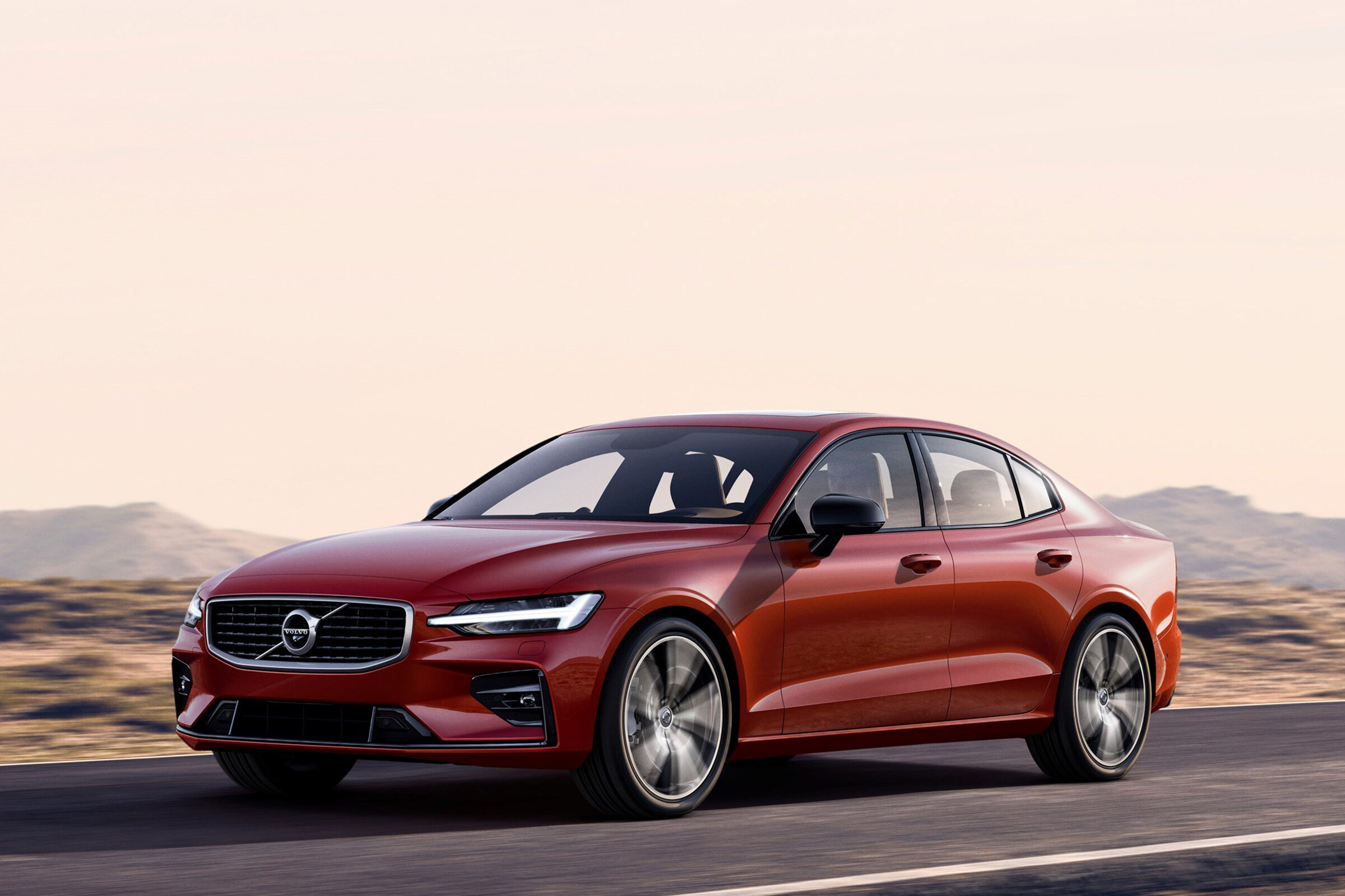 2.0 B5 MHEV 250HP R-DESIGN AUTO 4WDVolvo 