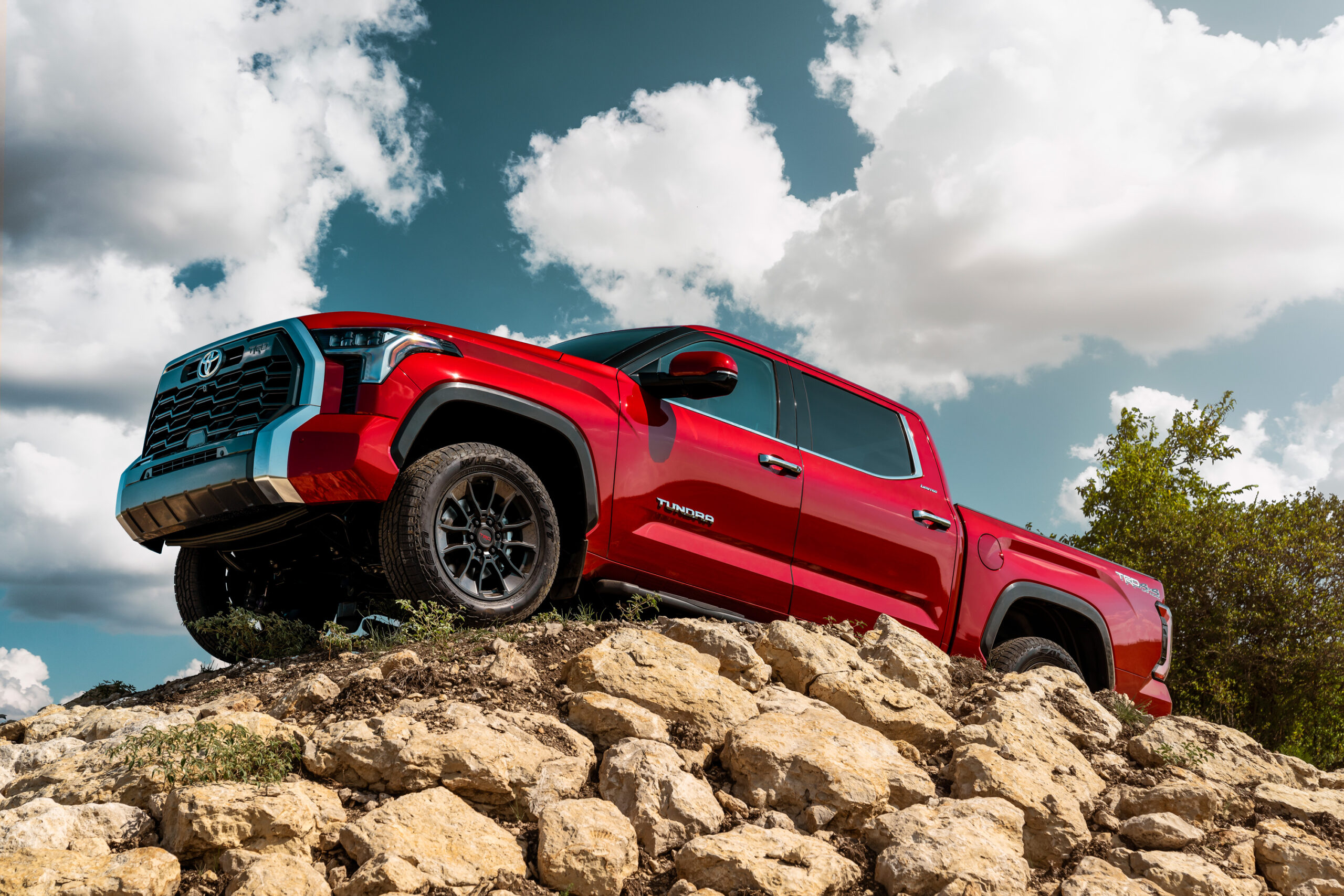 Tundra 3ED 状態MP 2022_Toyota_Tundra_Limited_02-