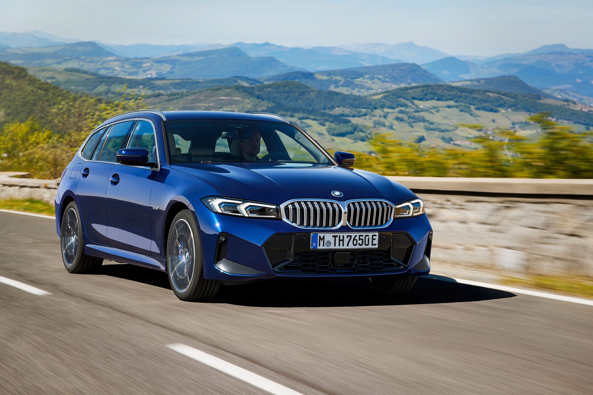 2.0 318D MHEV TOURING AUTOBMW 