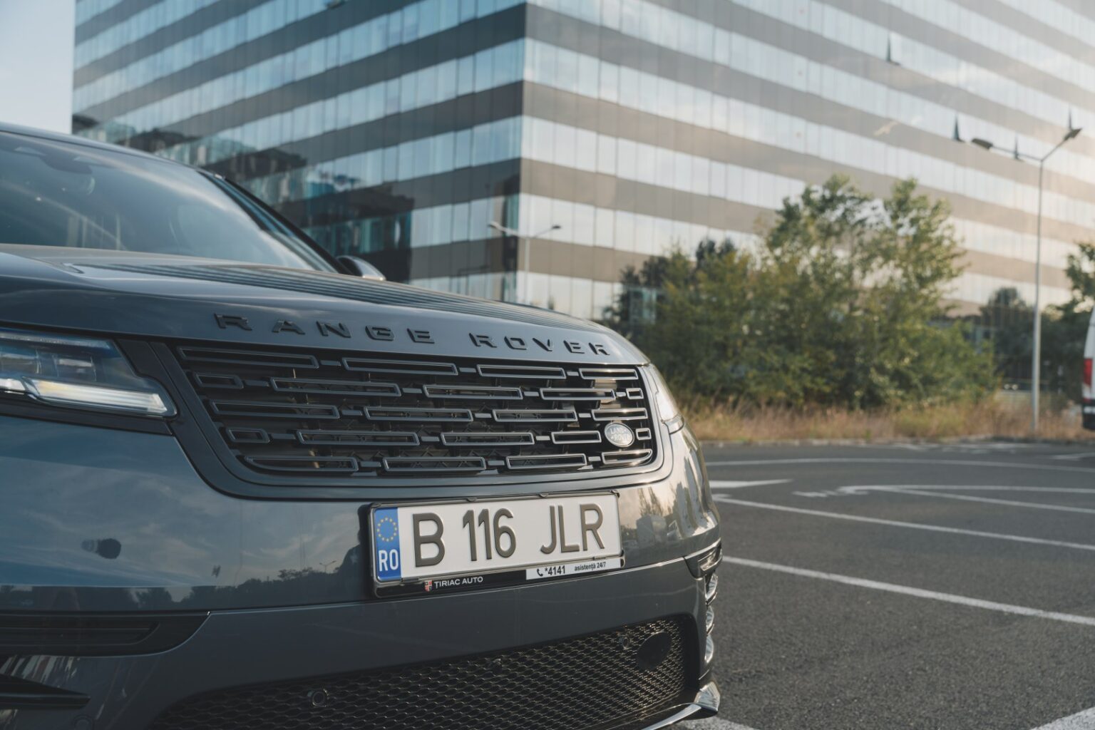 Test Drive: Range Rover Velar plug-in hybrid - Autocritica