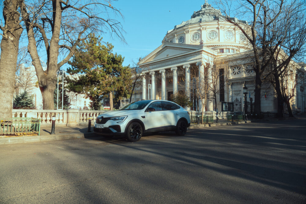 Test Drive: Renault Arkana facelift hibrid