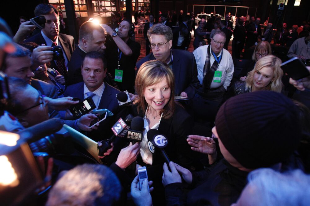 Mary Barra: în fruntea doamnelor de la General Motors