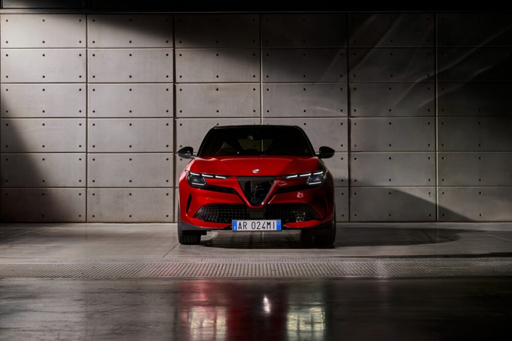 Noul SUV Alfa Romeo Junior (ex Milano): acasă