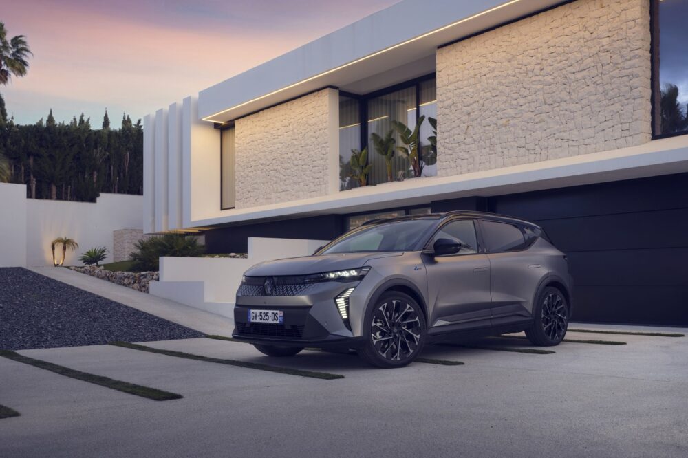 Renault Scenic E-Tech Electric: Family-friendly