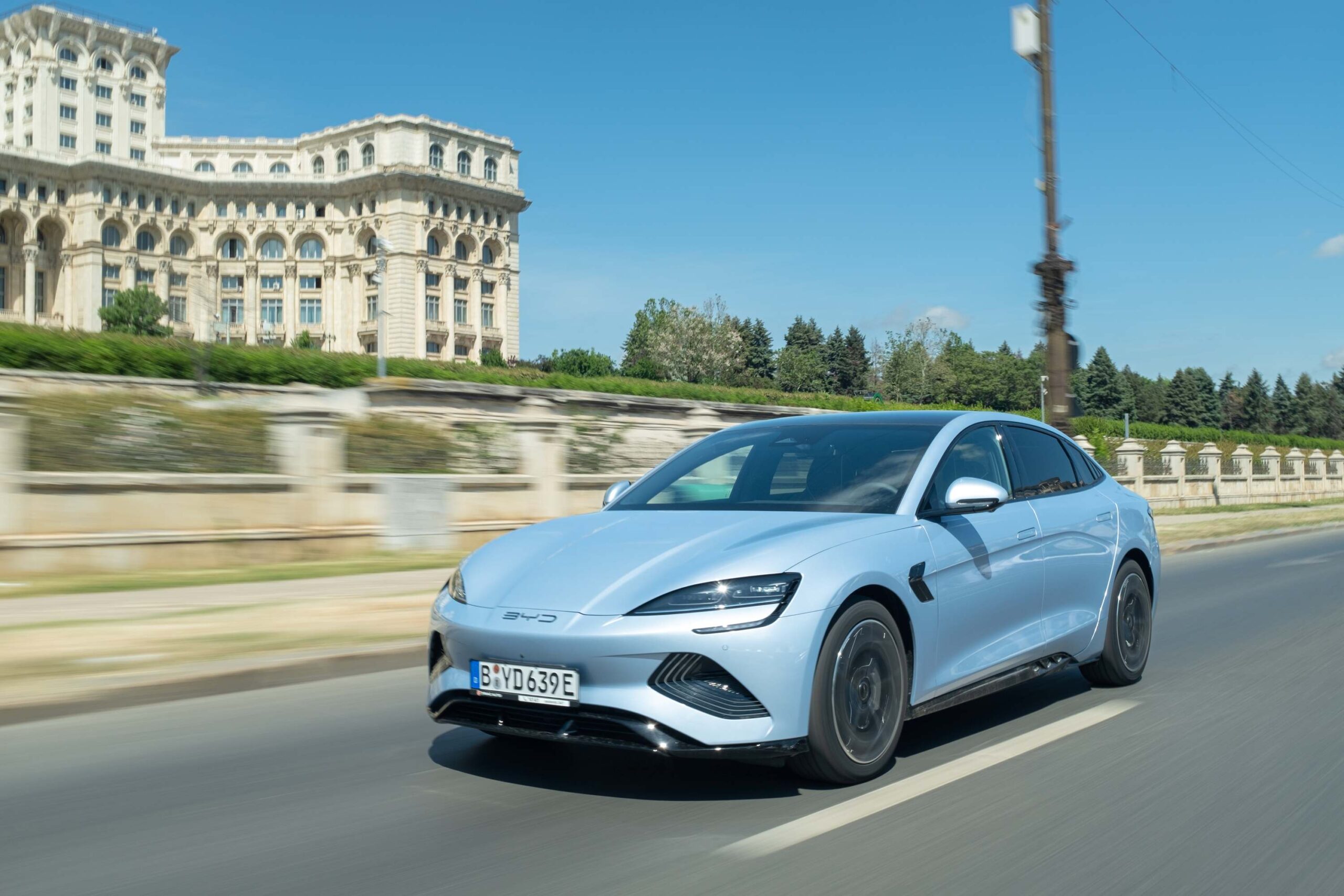BYD a intrat oficial în România - Autocritica