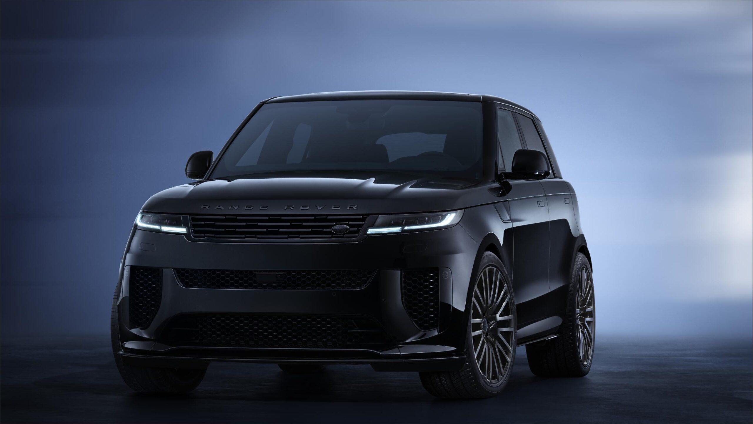 RRS_SV_Black_Hero_10-scaled.jpg