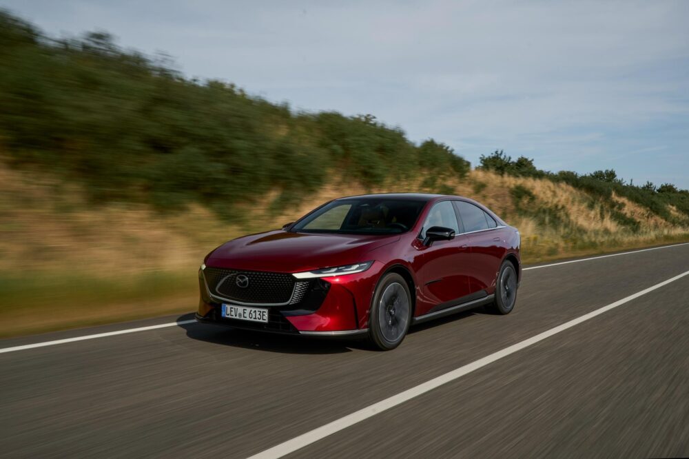 Mazda 6e: Schimbare
