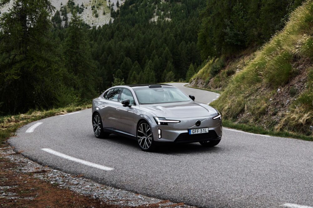 Test Drive: Volvo ES90