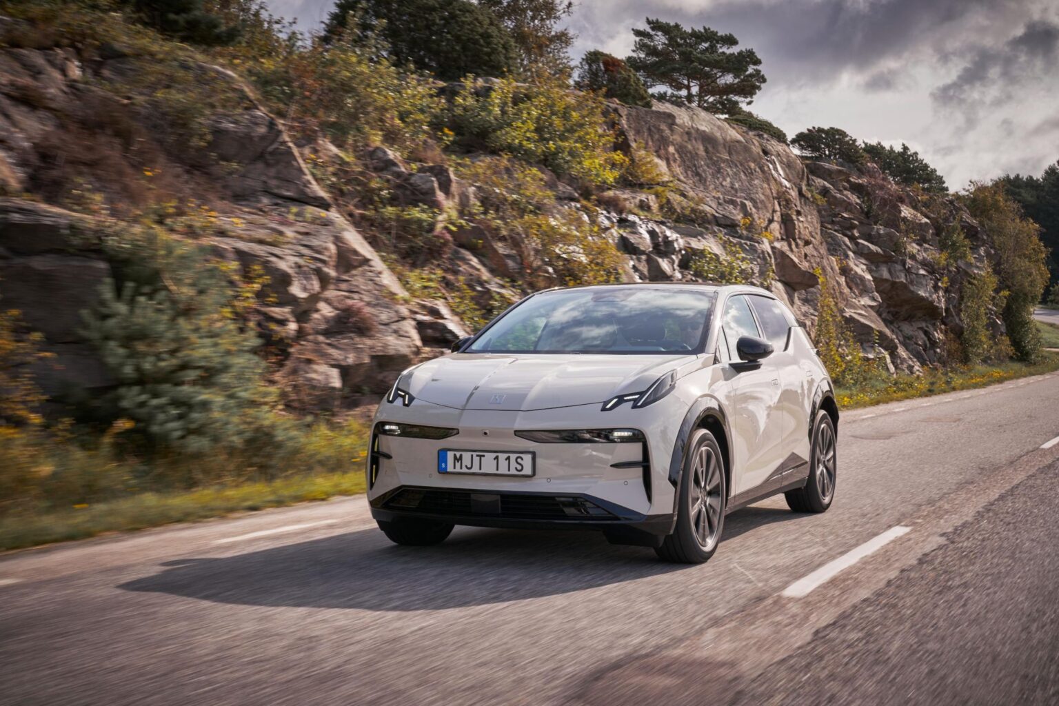 Zeekr X BEV 49KWH CORE RWD - Autocritica