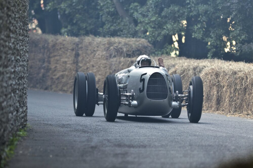 Auto Union Typ: celelalte săgeți argintii, de la A la D