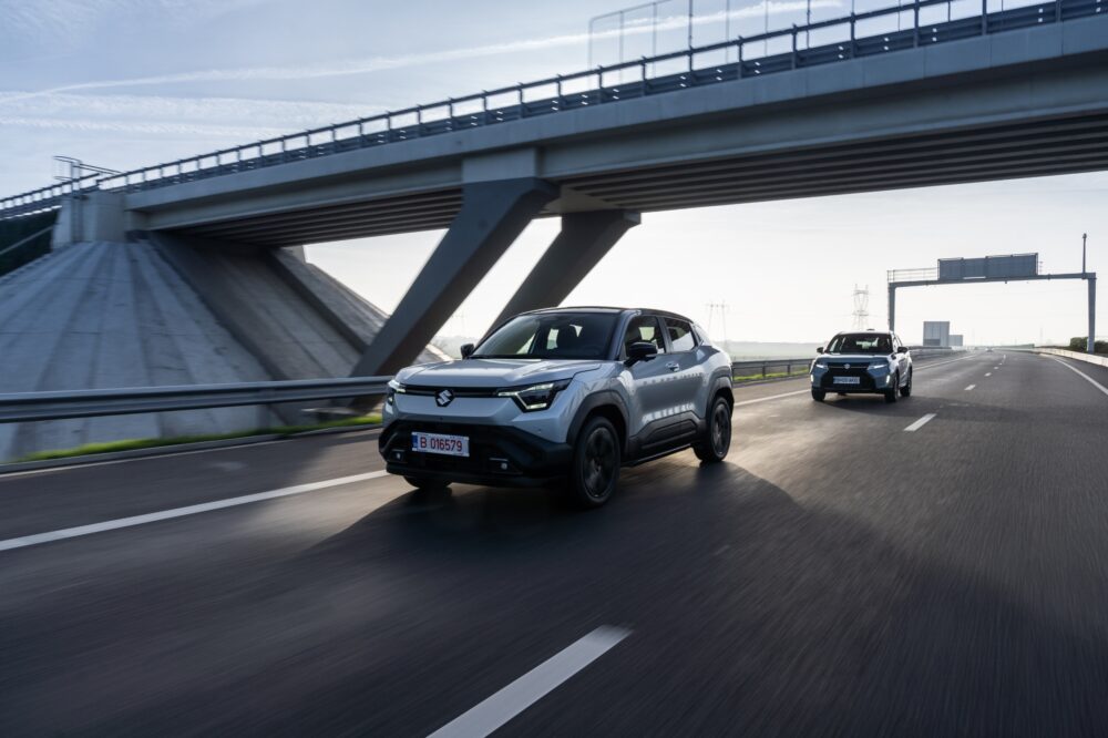 Suzuki Vitara vs. Vitara electric. Prim test comparativ