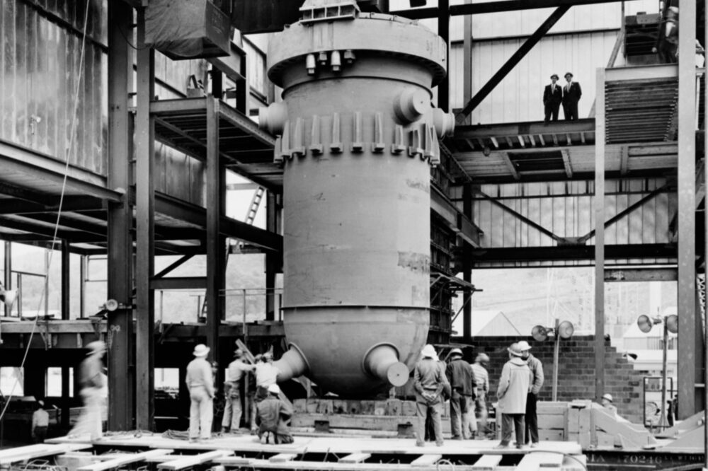 Reactoare cu toriu: alternativa la uraniu pentru centralele nucleare