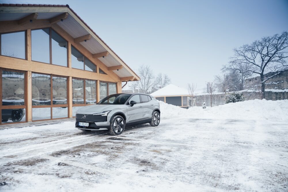 Test Drive: Volvo EX30 Cross Country