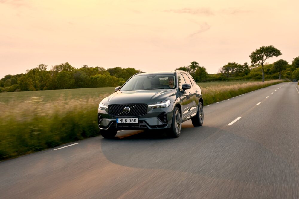 Volvo XC60 T8 Polestar Engineered: Veteranul
