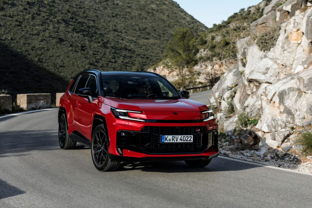 RAV4