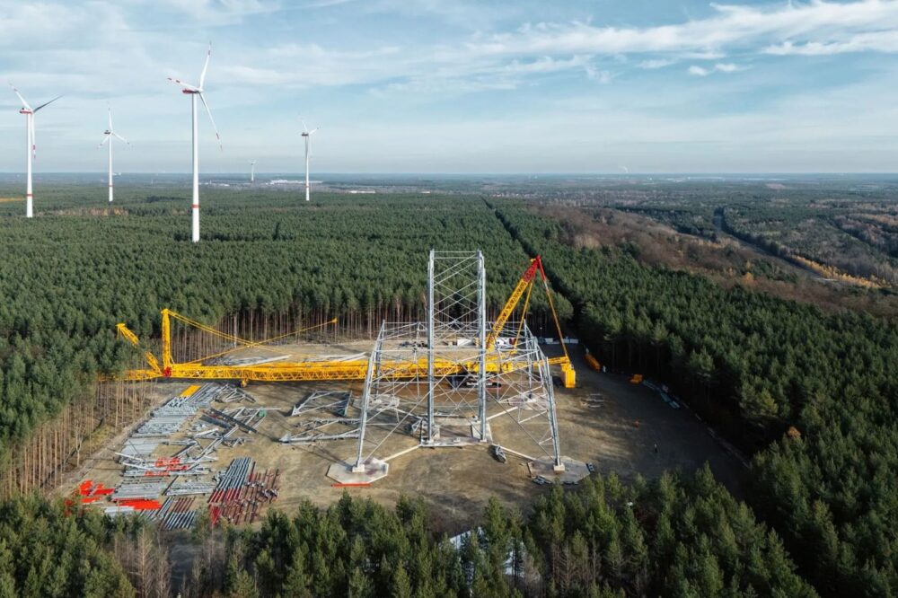 Cea mai înaltă turbină eoliană din lume se construiește în Germania și va avea 360 de metri