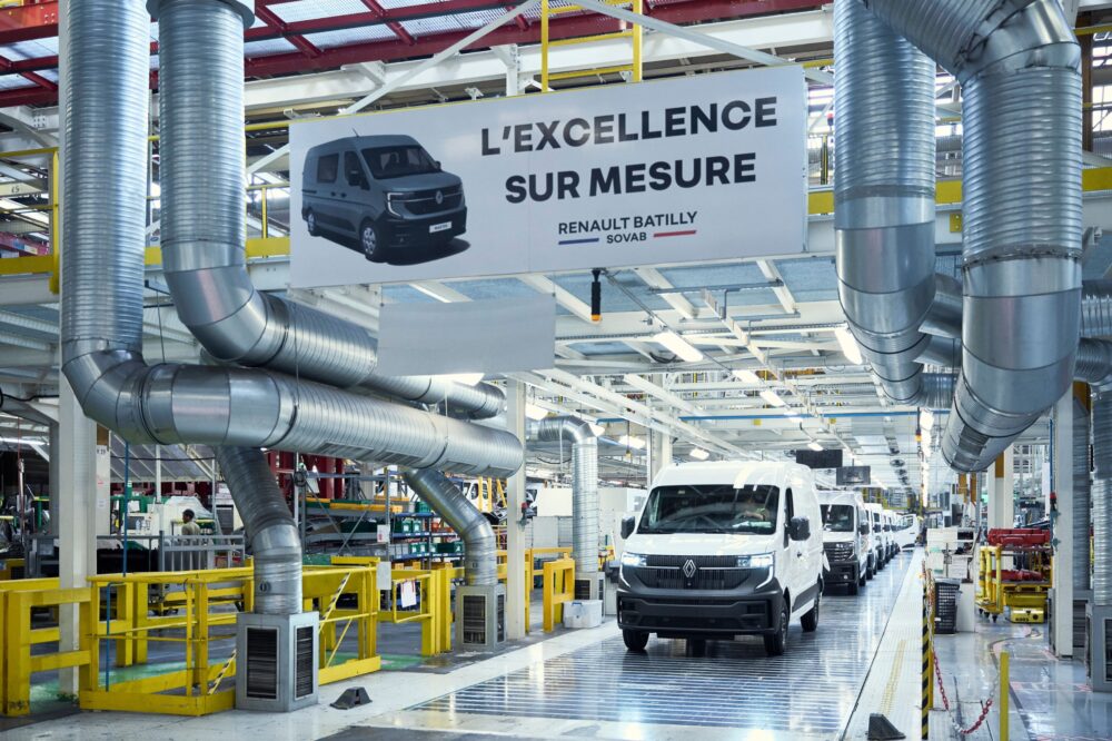 Utilitare personalizate din Fabrică: am vizitat Converted by Renault